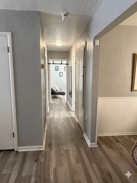 Entry Way - 1017 Coe St, Altus, OK 73521 photo 1 of 1