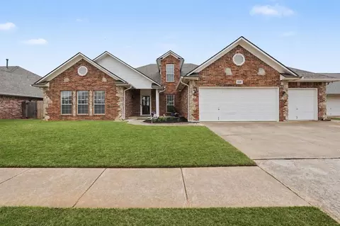 2509 Kingsley Ln, Oklahoma City, OK 73128