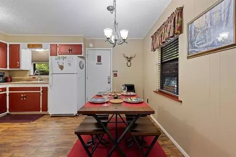 Dining - 17 Halibut Bay Rd, Broken Bow, OK 74728 photo 1 of 2