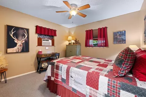 Bedroom - 17 Halibut Bay Rd, Broken Bow, OK 74728 photo 1 of 5