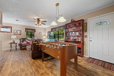 Living - 17 Halibut Bay Rd, Broken Bow, OK 74728 photo 5 of 5