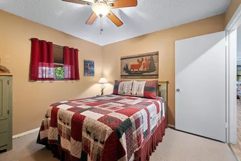 Bedroom - 17 Halibut Bay Rd, Broken Bow, OK 74728 photo 2 of 5