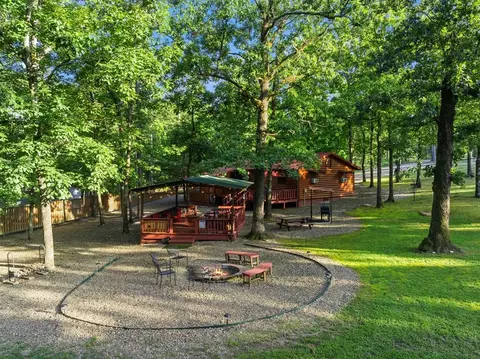 Exterior - 17 Halibut Bay Rd, Broken Bow, OK 74728 photo 5 of 11