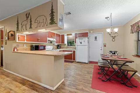 Kitchen - 17 Halibut Bay Rd, Broken Bow, OK 74728 photo 1 of 5
