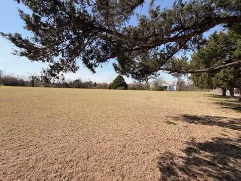 527 NE 63rd St, Oklahoma City, OK 73105