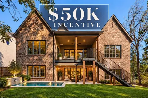 7524 Walk In The Park Dr, Edmond, OK 73034