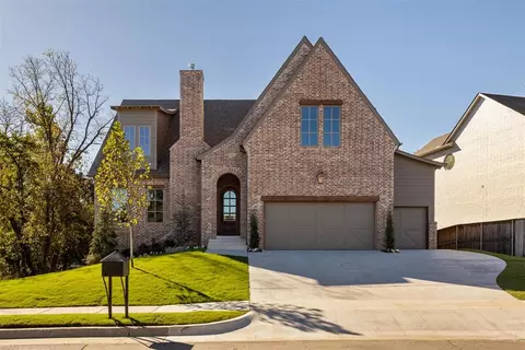 7524 Walk In The Park Dr, Edmond, OK 73034