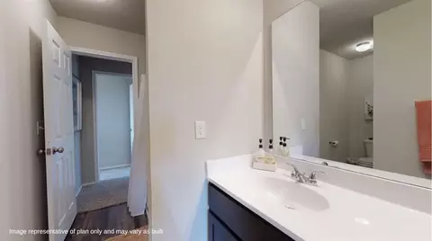 Bath - 413 Silas Dr, Tuttle, OK 73089 photo 2 of 3