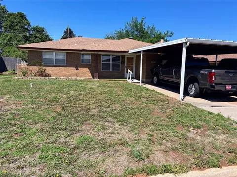 2013 Albert Dr, Oklahoma City, OK 73130