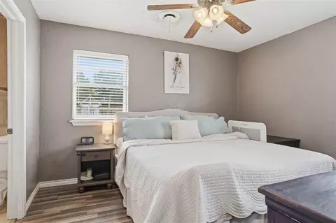 Bedroom - 319 Cameron Dr, Altus, OK 73521 photo 1 of 5