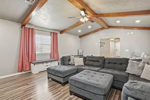 Other - 319 Cameron Dr, Altus, OK 73521 photo 4 of 9