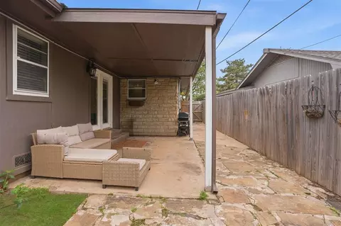 Other - 319 Cameron Dr, Altus, OK 73521 photo 7 of 9