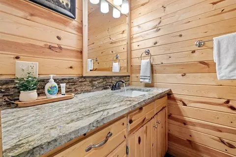 Bath - 32 Fireside Land, Broken Bow, OK 74728 photo 6 of 8