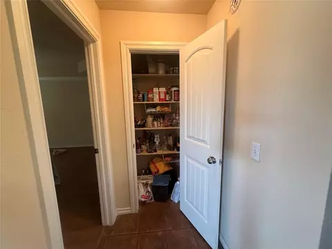 Entry Way - Undisclosed, Altus, OK 73521 photo 2 of 2