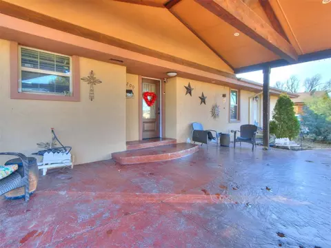 2200 SW 48th St, Oklahoma City, OK 73119