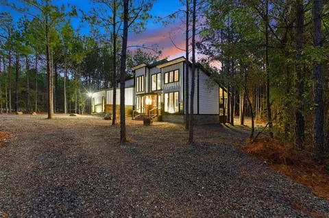 88 Bear Hickory Trl, Broken Bow, OK 74728