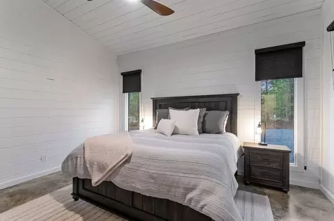 Bedroom - 88 Bear Hickory Trl, Broken Bow, OK 74728 photo 1 of 5