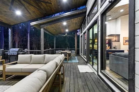Exterior - 88 Bear Hickory Trl, Broken Bow, OK 74728 photo 8 of 15