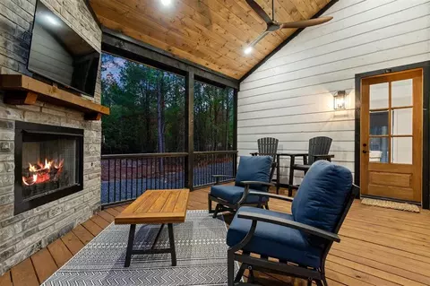 Exterior - 165 Bear Cedar Trl, Broken Bow, OK 74728 photo 7 of 11