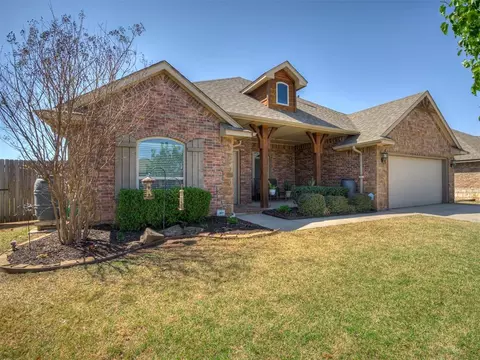 2904 NW 183rd Cir, Edmond, OK 73012
