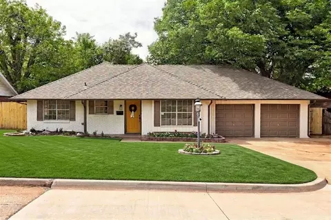 1801 Hardy Dr, Edmond, OK 73013