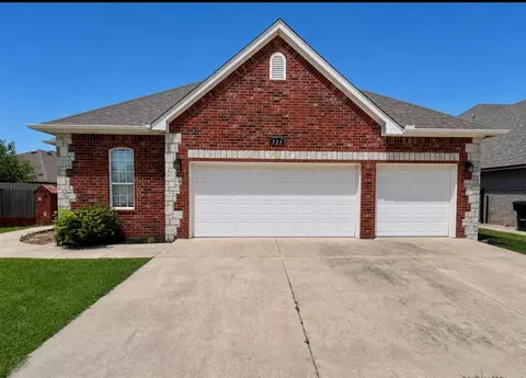 324 Shrill St, Norman, OK 73071