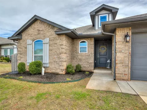 3816 Manderly Pl, Norman, OK 73026 photo 2