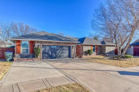 1929 Guilford Ct, Norman, OK 73072