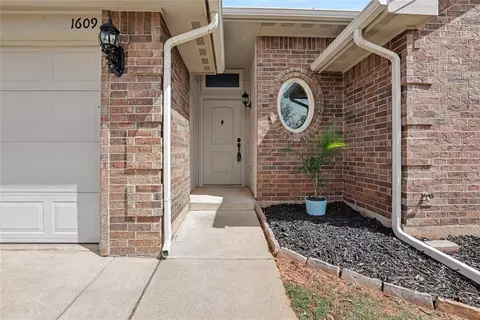 Other - 1609 Chambers St, Norman, OK 73071 photo 1 of 12