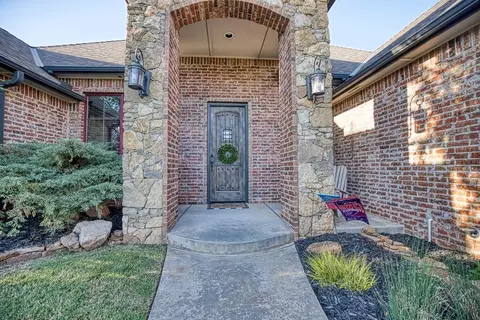 13213 NW 1st Ter, Yukon, OK 73099