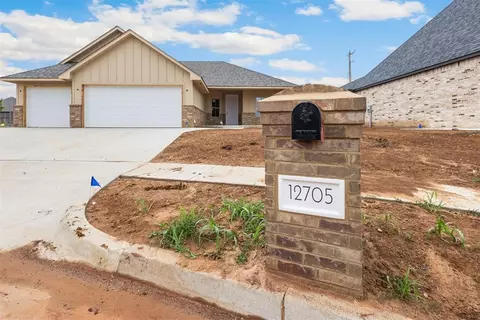12705 Cobblestone Curve Rd, Oklahoma City, OK 73142