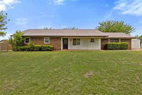 804 NW Tyler Ave, Piedmont, OK 73078