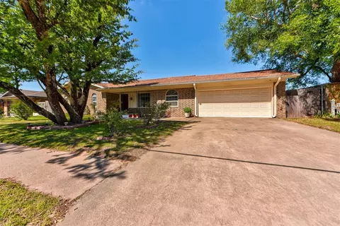 3109 N Alexander Ln, Bethany, OK 73008