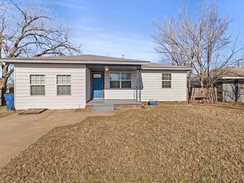 222 SW 19th St, Guthrie, OK 73044