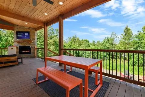 Exterior - 407 Split Log Trl, Broken Bow, OK 74728 photo 10 of 17