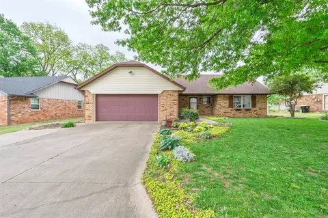 507 Mark St, Tecumseh, OK 74873