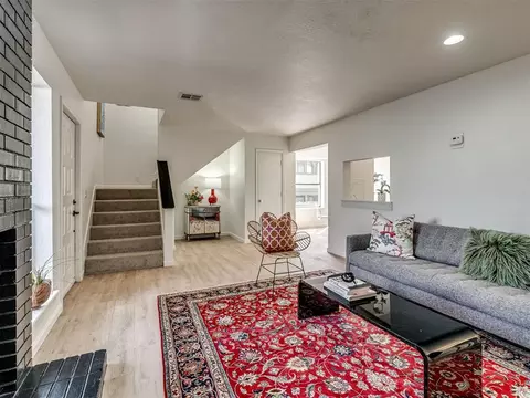 11403 Springhollow Rd #201, Oklahoma City, OK 73120