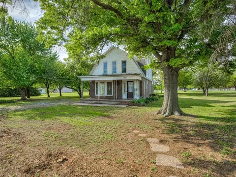 1904 Travis Rd, El Reno, OK 73036