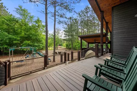 Exterior - 653 Lost Cedar Trl, Broken Bow, OK 74728 photo 7 of 12