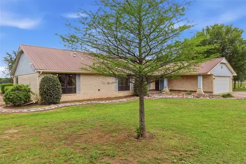 Exterior - 6340 Weavers Corner Rd, Noble, OK 73068 photo 3 of 7