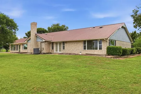 Exterior - 6340 Weavers Corner Rd, Noble, OK 73068 photo 7 of 7