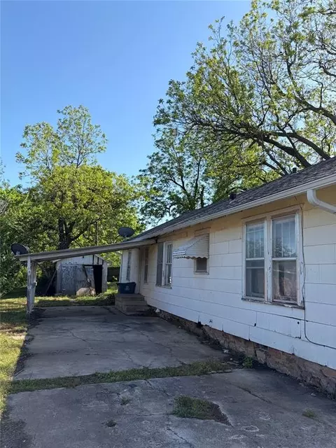 Other - 911 E 3rd St, Cushing, OK 74023 photo 1 of 5