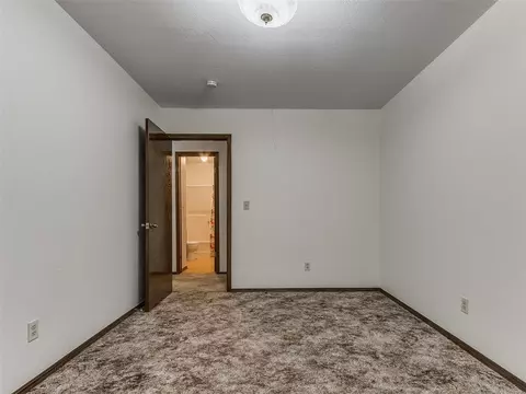 Bedroom - 954 S Sara Rd, Tuttle, OK 73089 photo 2 of 7