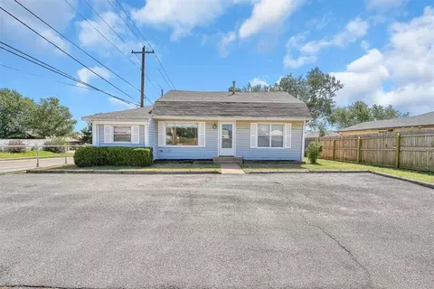 1106 N Indiana St, Weatherford, OK 73096