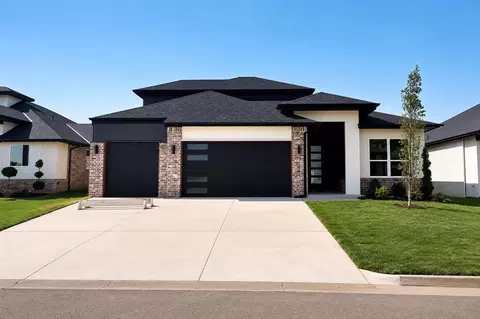 7108 NW 154th St, Edmond, OK 73013