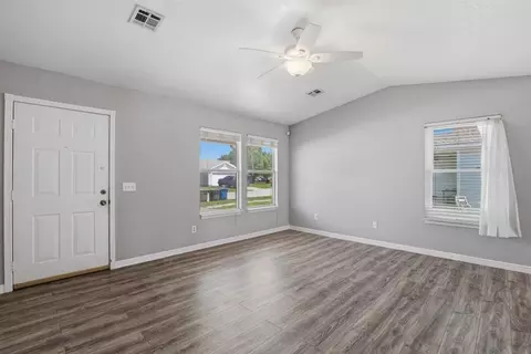 Living - 116 Rob Ln, Edmond, OK 73003 photo 3 of 4