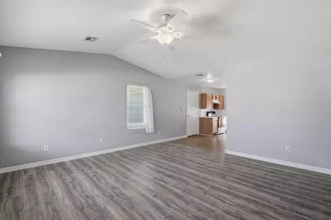 Living - 116 Rob Ln, Edmond, OK 73003 photo 1 of 4
