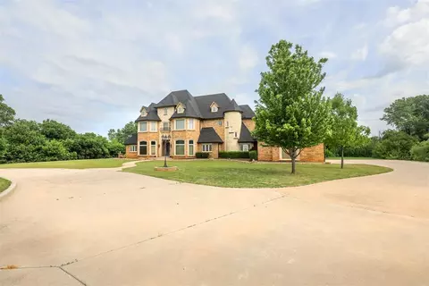 1826 County Road 1210, Tuttle, OK 73089
