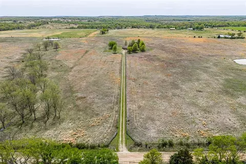 384045 E 1040 Rd, Okemah, OK 74859