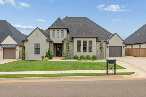 2917 Wood Thrush Way, Edmond, OK 73012